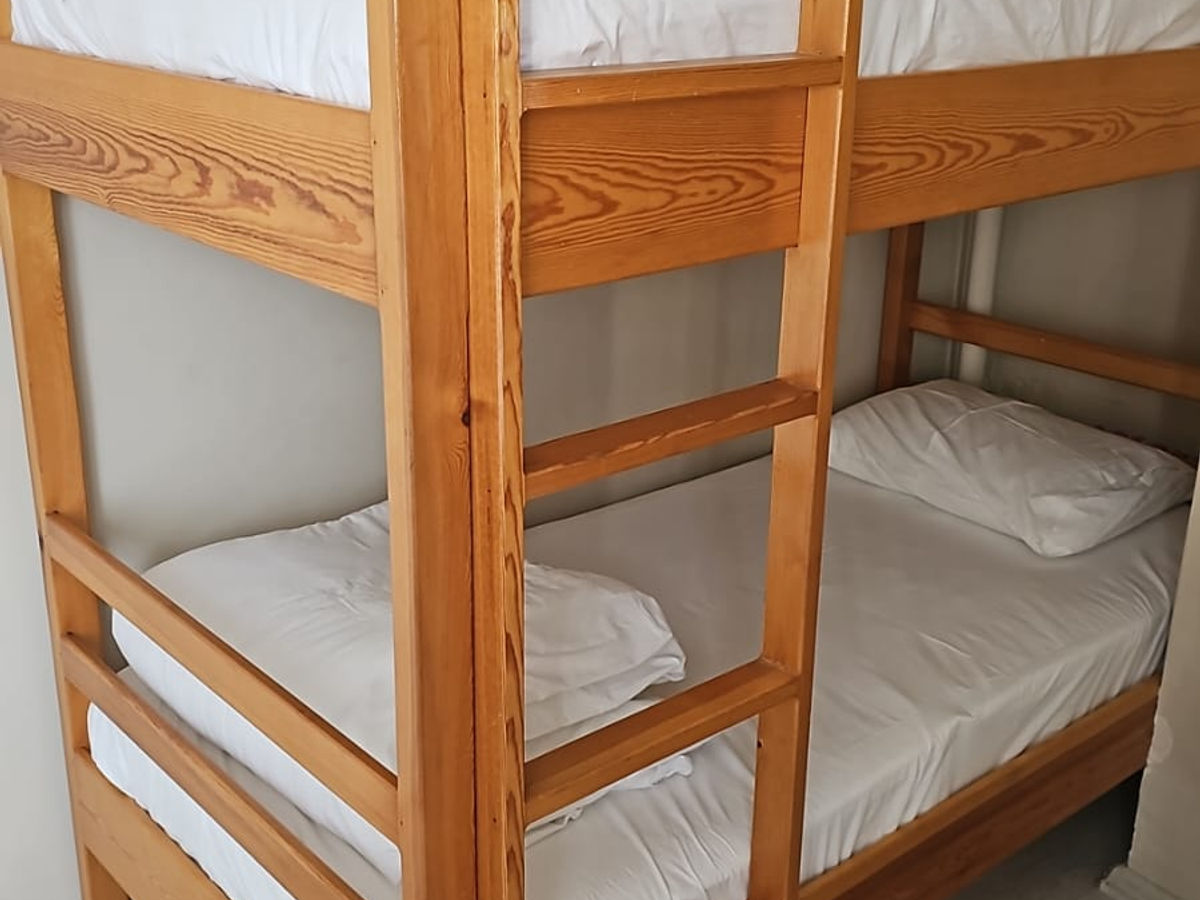 Crowded House Hotel - 14